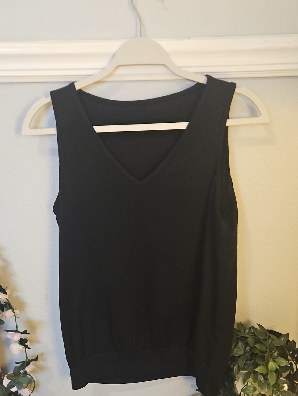 Amazon Black V-Neck Tank Top